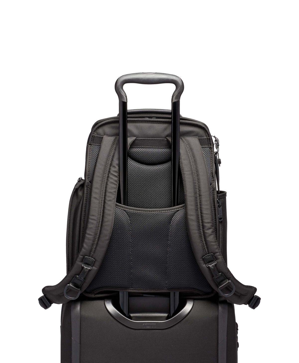 TUMI Alpha 3 COMPACT LAPTOP BRIEF PACK Black