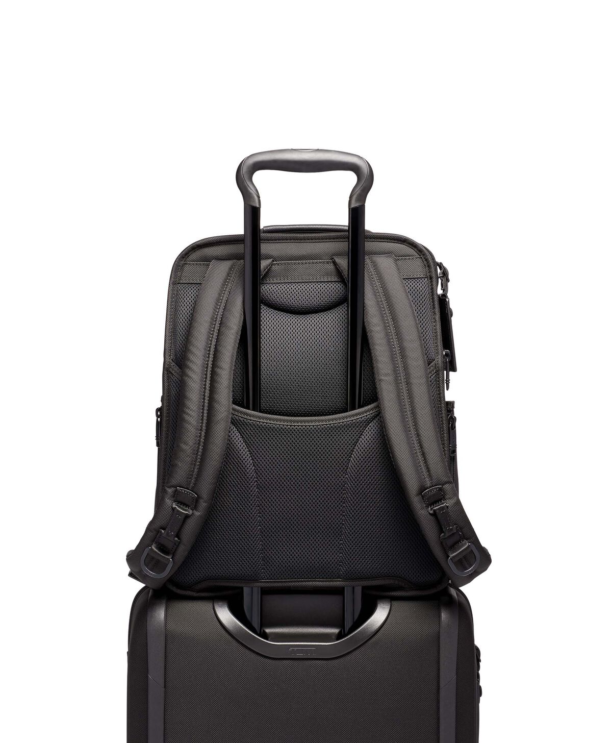 TUMI Alpha 3 SLIM SOLUTIONS BRIEF PACK Black