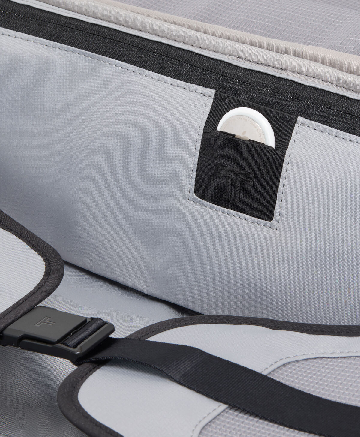 Alpha Large Dual Access Expandable Cabin
