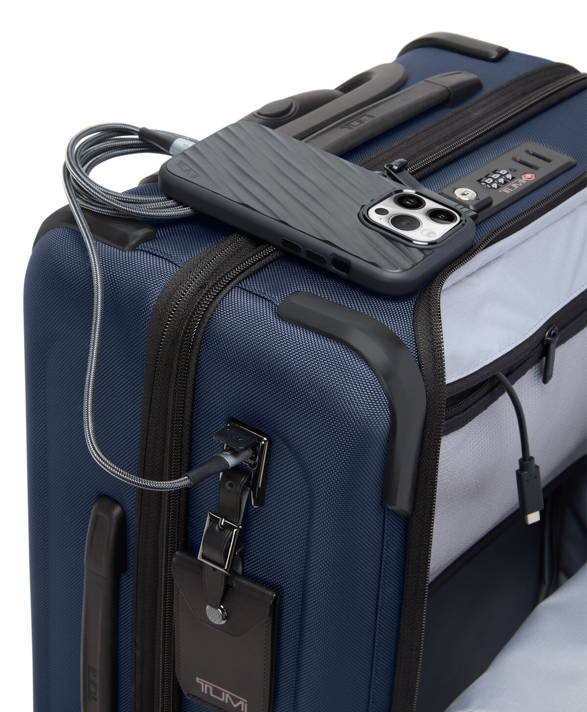 Alpha Large Dual Access Expandable Cabin