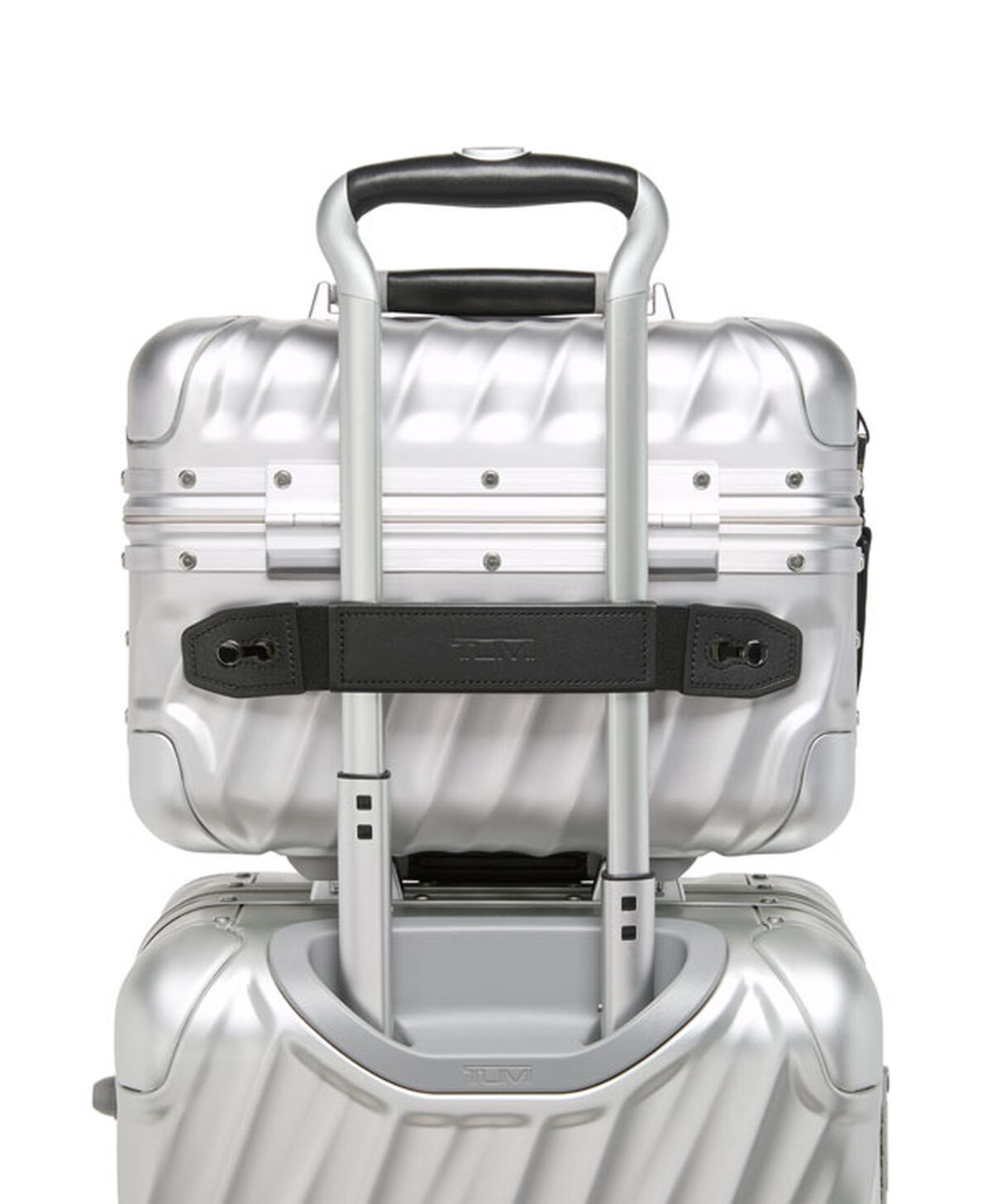 TUMI Train Case