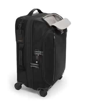VOYAGEUR L&eacute;ger Dual Access Expandable Cabin