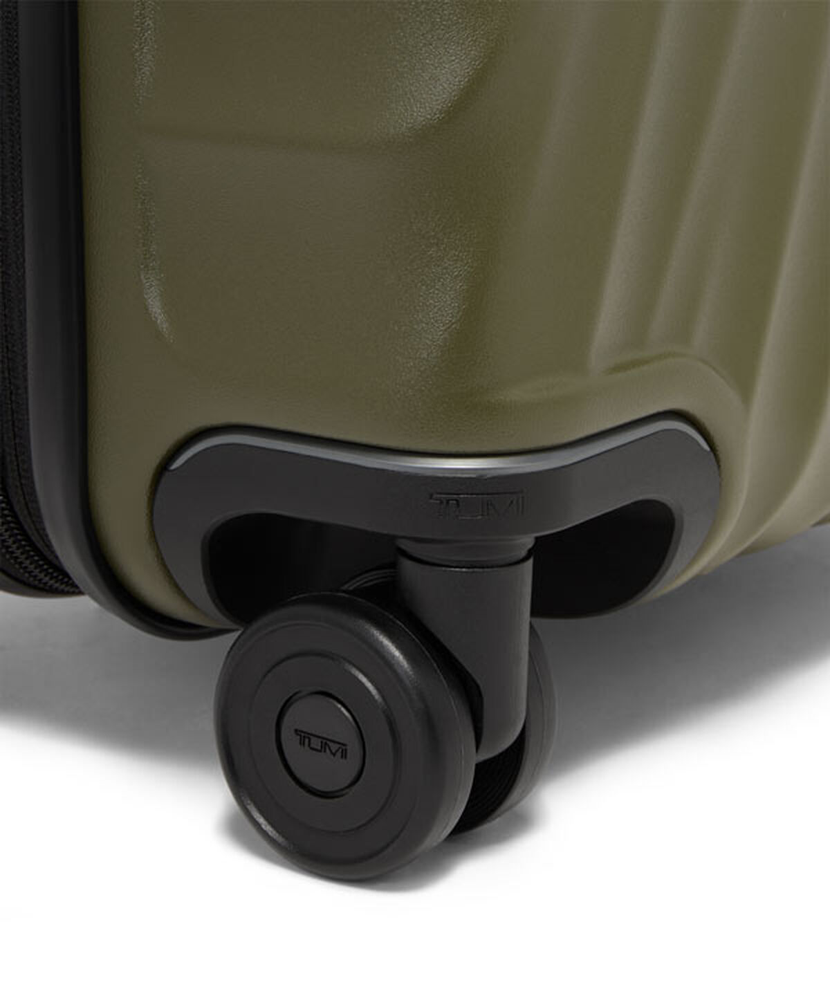 TUMI 19 DEGREE International Expandable Carry-On 55 cm Olive Texture