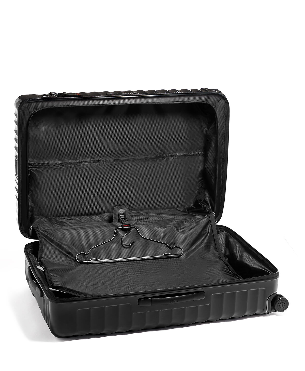 TUMI 19 Degrees WW TRIP 4 WHL P/C  Black