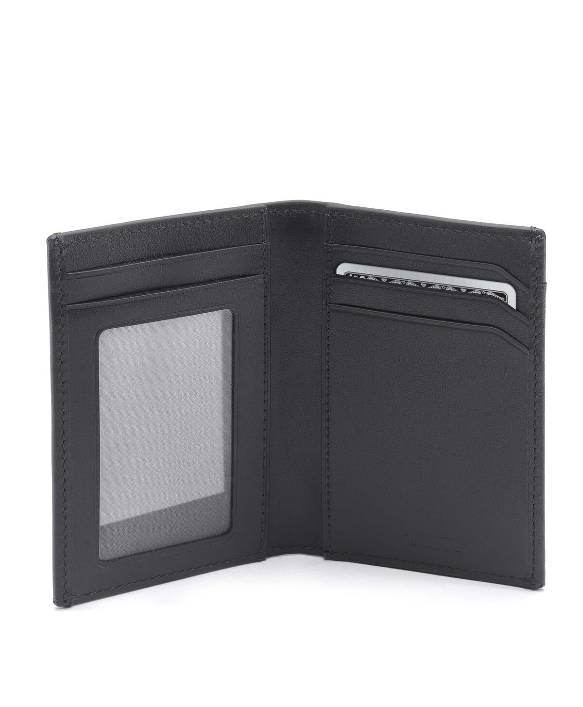 TUMI Nassau MULTI WINDOW CARD CASE  Black Smooth