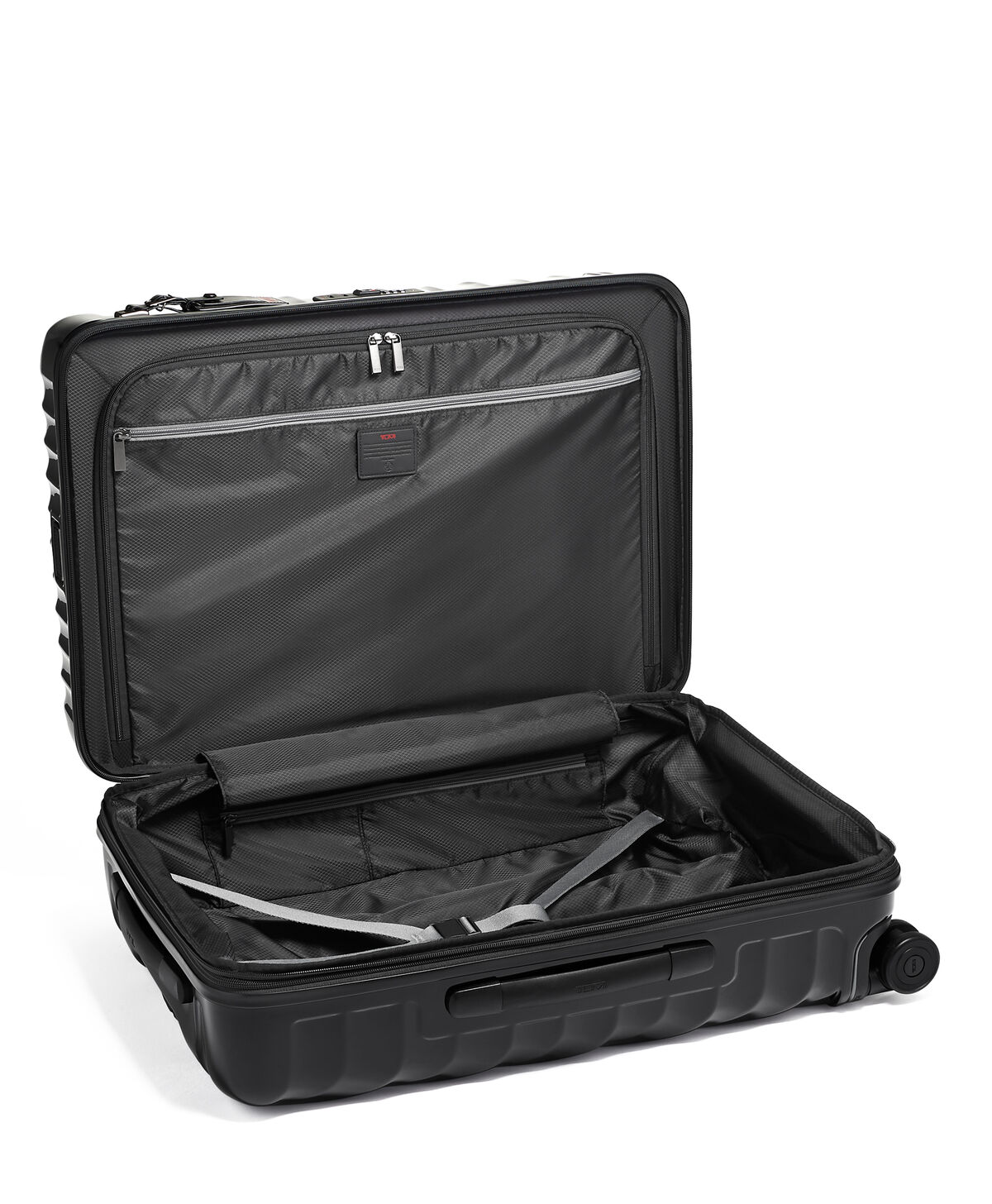 TUMI 19 Degrees ST EXP 4 WHL P/C  Black