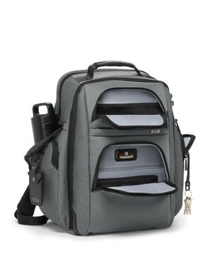 ALPHA Tumi Brief Pack