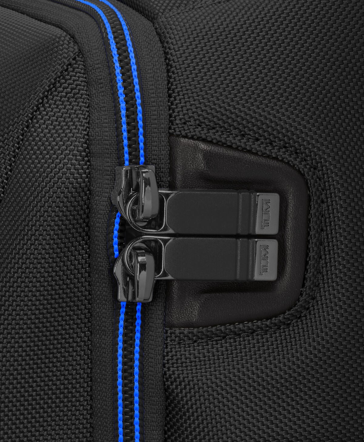 Alpha TUMI Brief Pack&reg;
