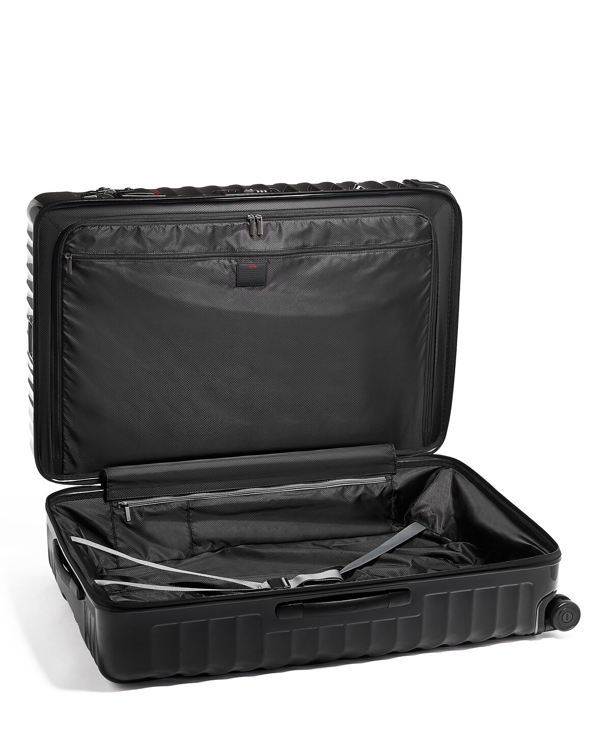 TUMI 19 Degrees WW TRIP 4 WHL P/C  Black