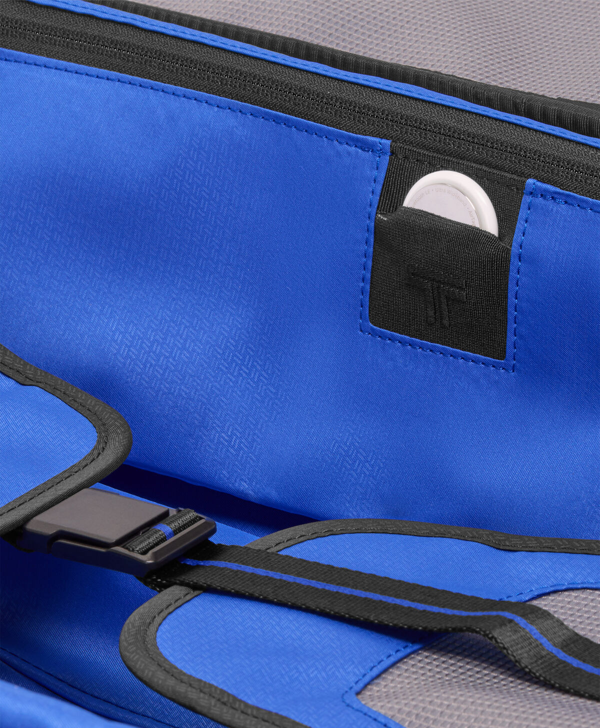 TUMI Dual Access Expandable Carry-On 55 cm