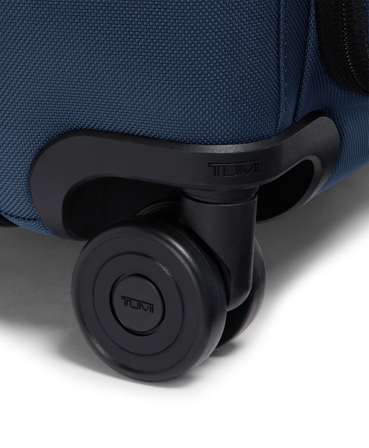 TUMI Large Dual Access Expandable Checked Luggage 73,5 cm