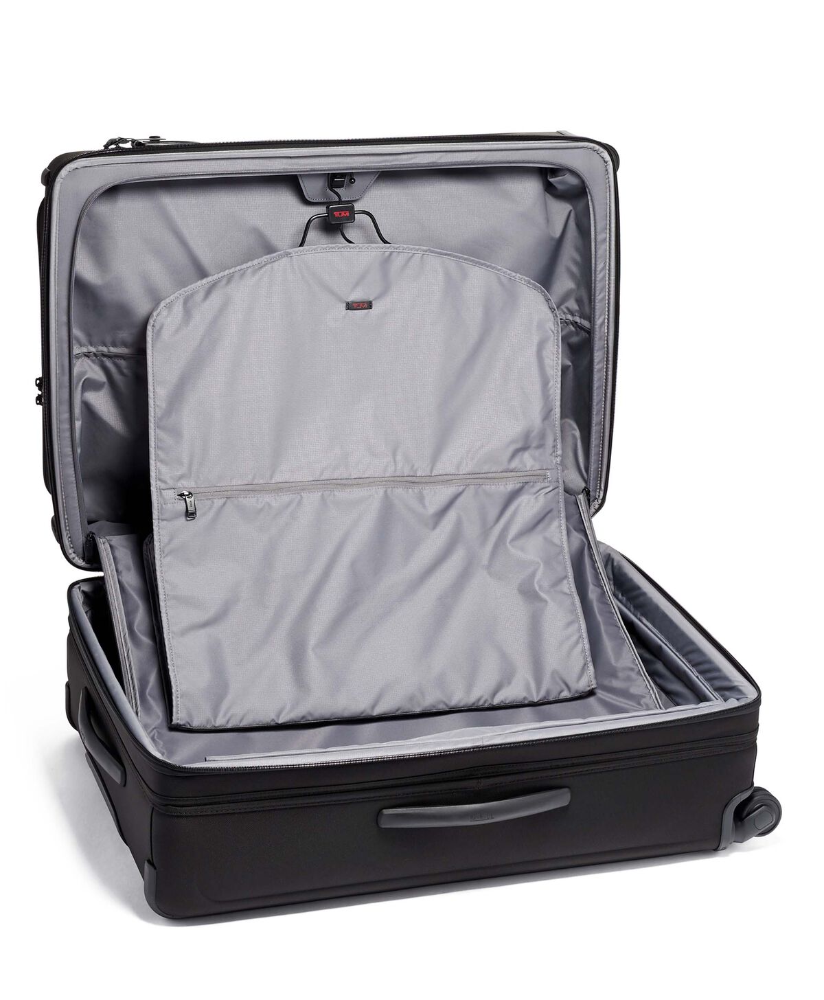 TUMI Alpha 3 EXT TRIP EXP 4 WHL P/C Black