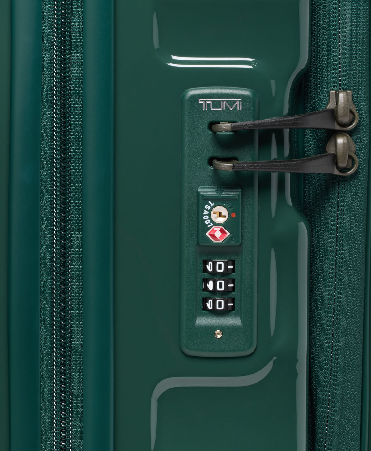 19 DEGREE FRONT ACCESS Large Front Access Expandable Cabin