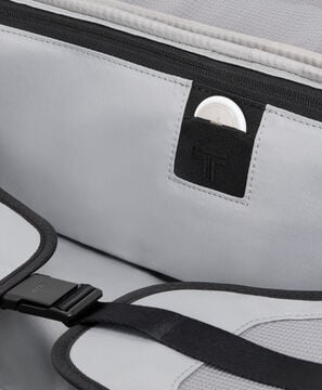 Alpha Dual Access Expandable Cabin