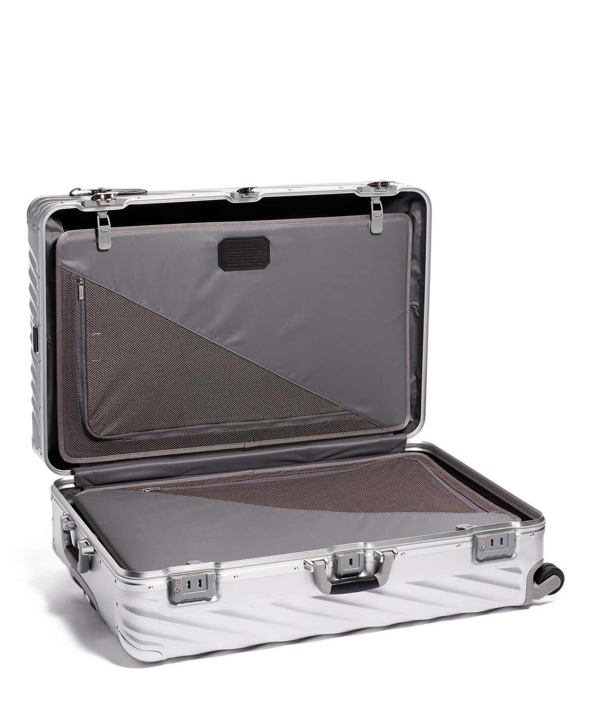 TUMI 19 Degree Aluminium WORLDWIDE TRIP PACKING Silver