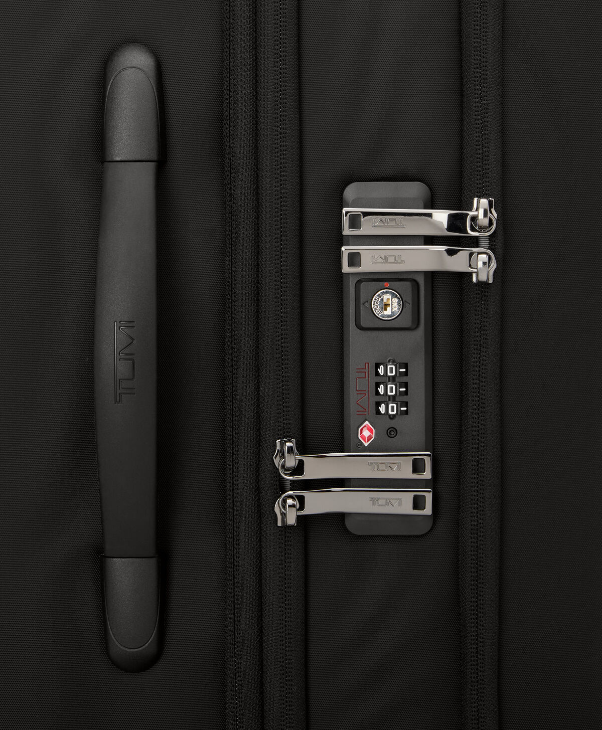 TUMI Léger Extended Trip Expandable Checked Luggage 73,5 cm