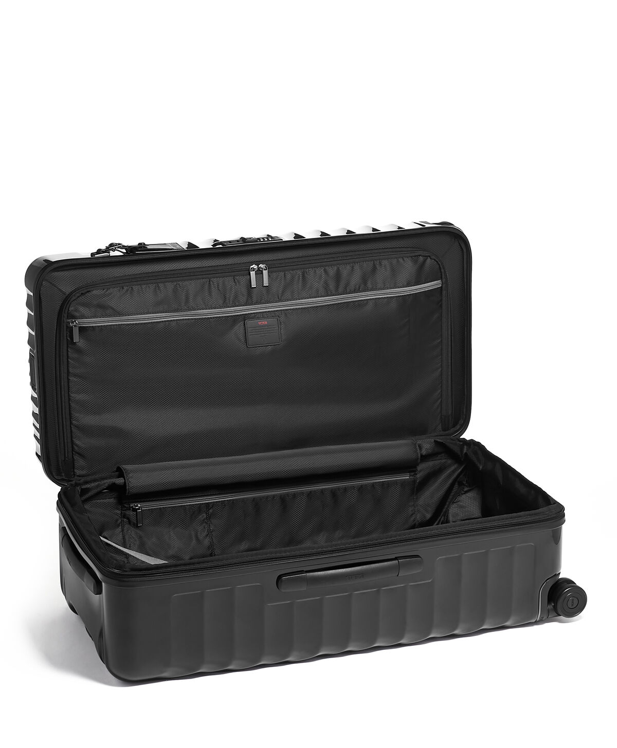 TUMI 19 Degrees ROLLING EXP TRUNK  Black